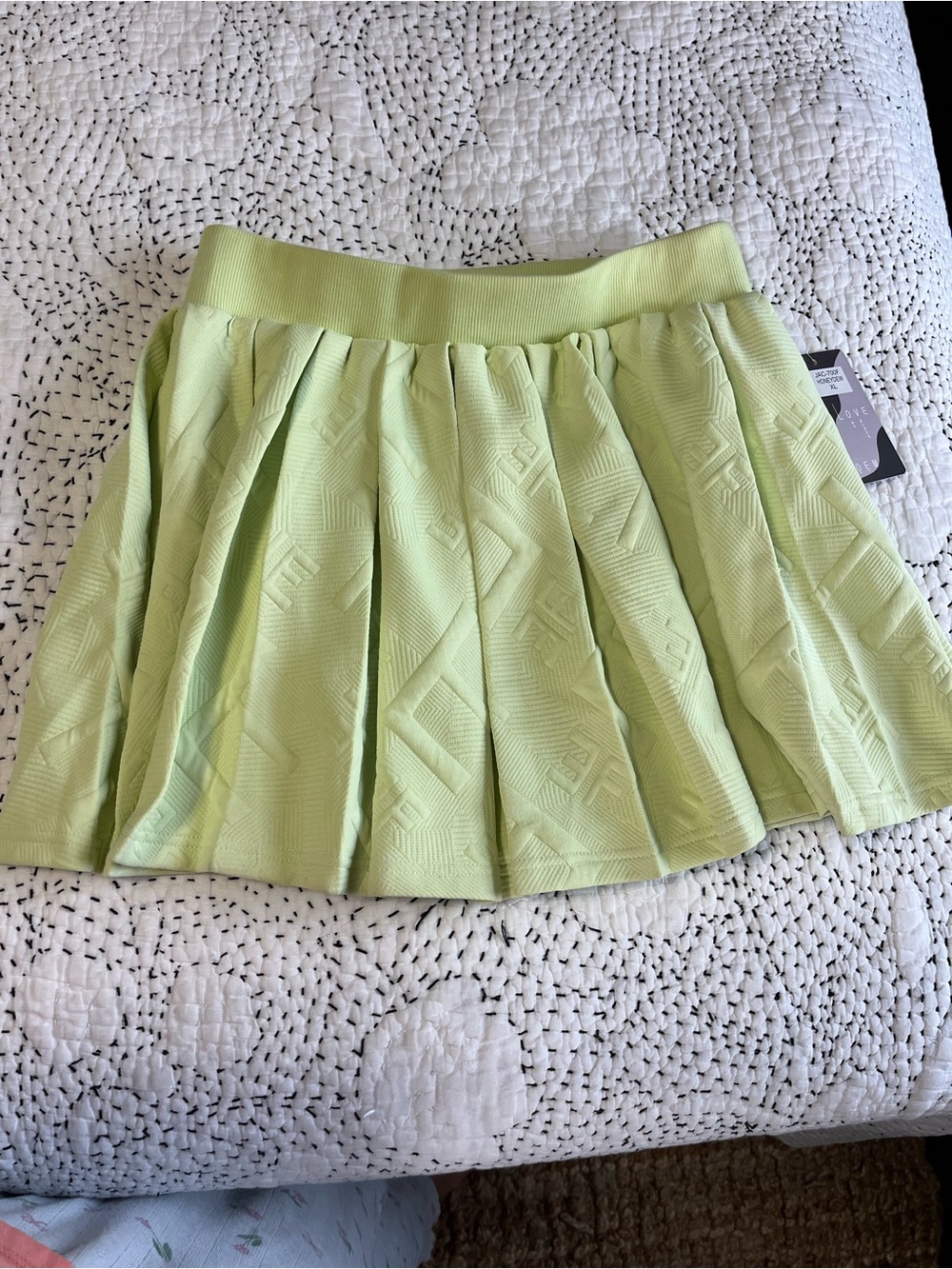 Love Poem By Block Mini Skirt Pleated Nadine West Logo Jacquard Honey Dew Sz XL